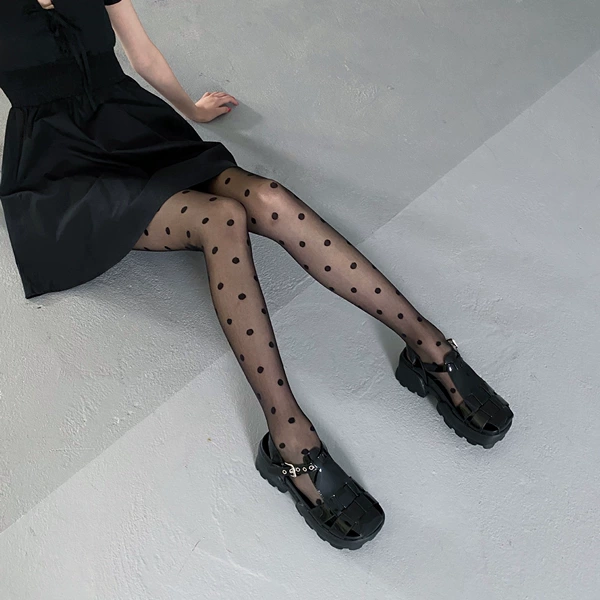 Big wave dot black
