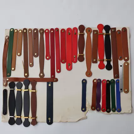 厂家生产礼盒皮拉手PU皮革提手带皮手挽PU手提真皮包带皮绳手提带