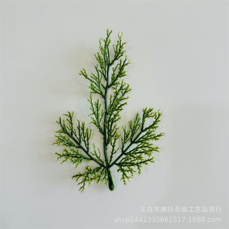 亚马逊货源仿真绿植松柏水草圣诞树藤条松枝配件塑料松柏叶枝PE叶|undefined
