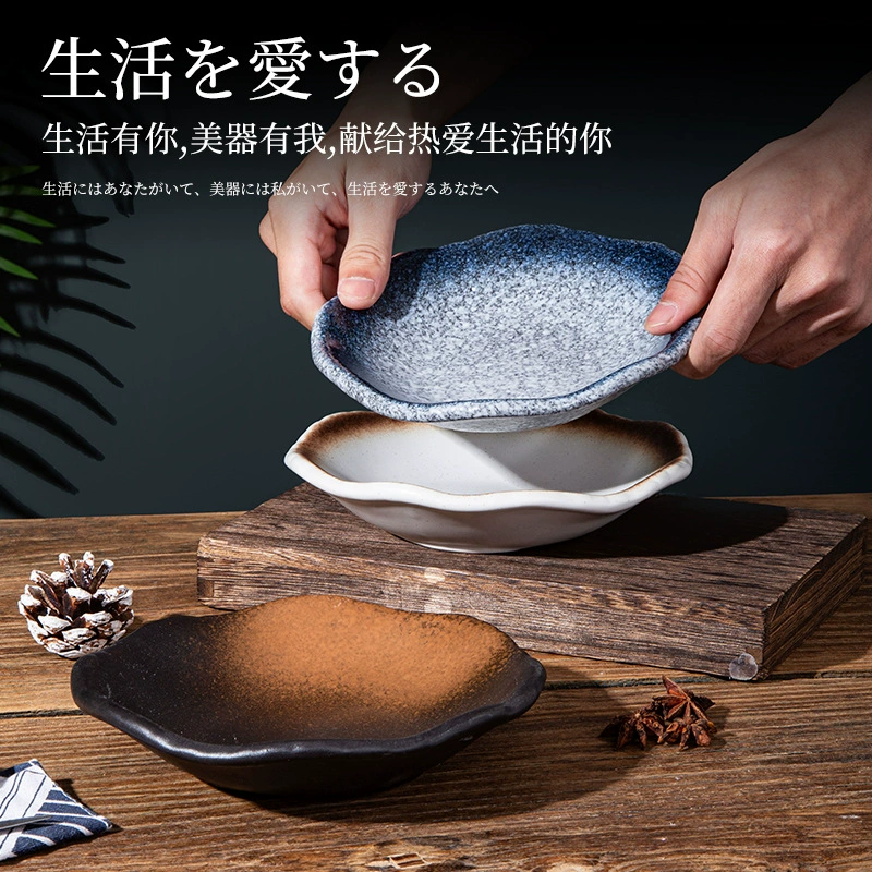 Japanese-style ceramic serving plate, microwave-safe stoneware, creative irregular shape, multiple colors