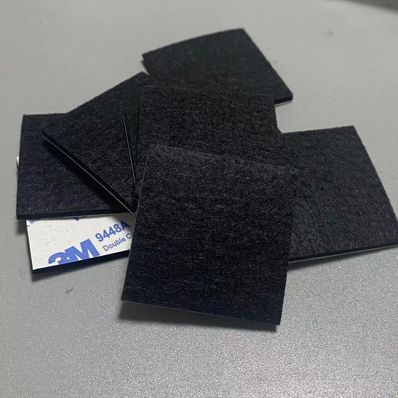 黒い自己粘着フェルトマット茶色のバックゴムフェルトの足マットカラー不織布高粘着フェルトの貼り付け|undefined