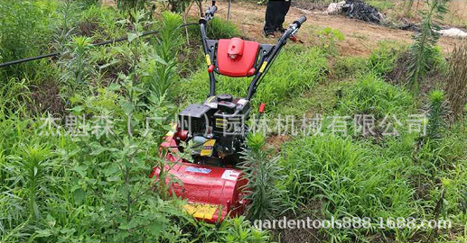 小型自走式油割草机 除草还田割草机 果园荒地剪草碎草机打草机