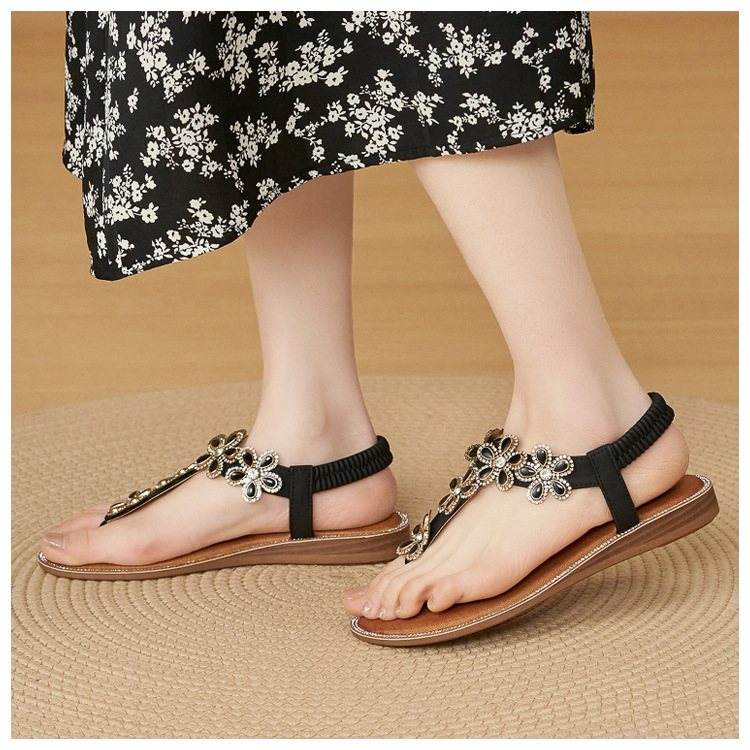 Dép sandal nữ xỏ ngón đế bệt đính hoa kim cương mềm chống trượt — màu đen, màu mơ chi tiết 11