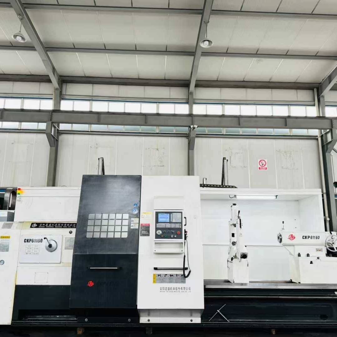 出售二手鑫盛CKP61160x3米数控卧式车床主轴通孔直径130