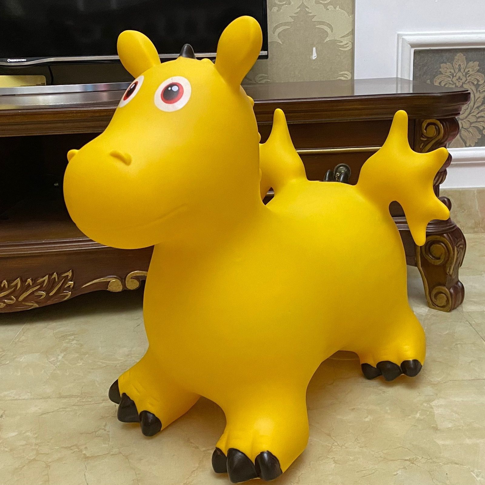 Yellow air pump