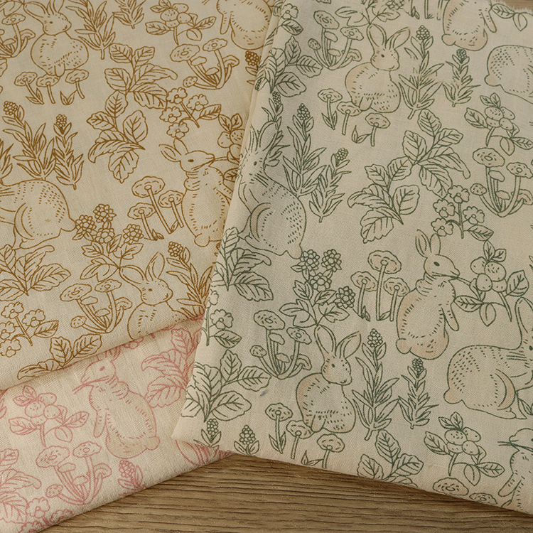 小兔子卡通印花全棉服装布料 手绘画水印植物印花布匹批发 童装布