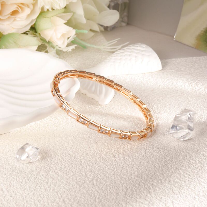 Baojia White Mother-Of-Pearl Snake Bone Bracelet for Women 18K Rose Gold Premium Edition Green Chalcedony Gray Mother-Of-Pearl Bracelet Versatile