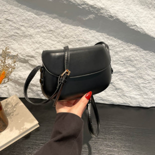 �tɫ�R����2025�ļ��¿��n��͹�insб��С����Ů�ٴ�s�֙C��