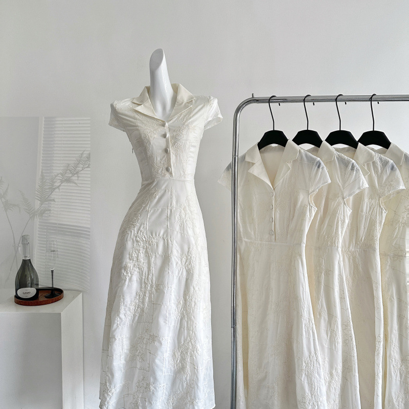 This Year's Super Popular White Embroidered Dress for Women 2025 Summer Vacation Style French Niche Pinch Waist Elegant Long Skirt