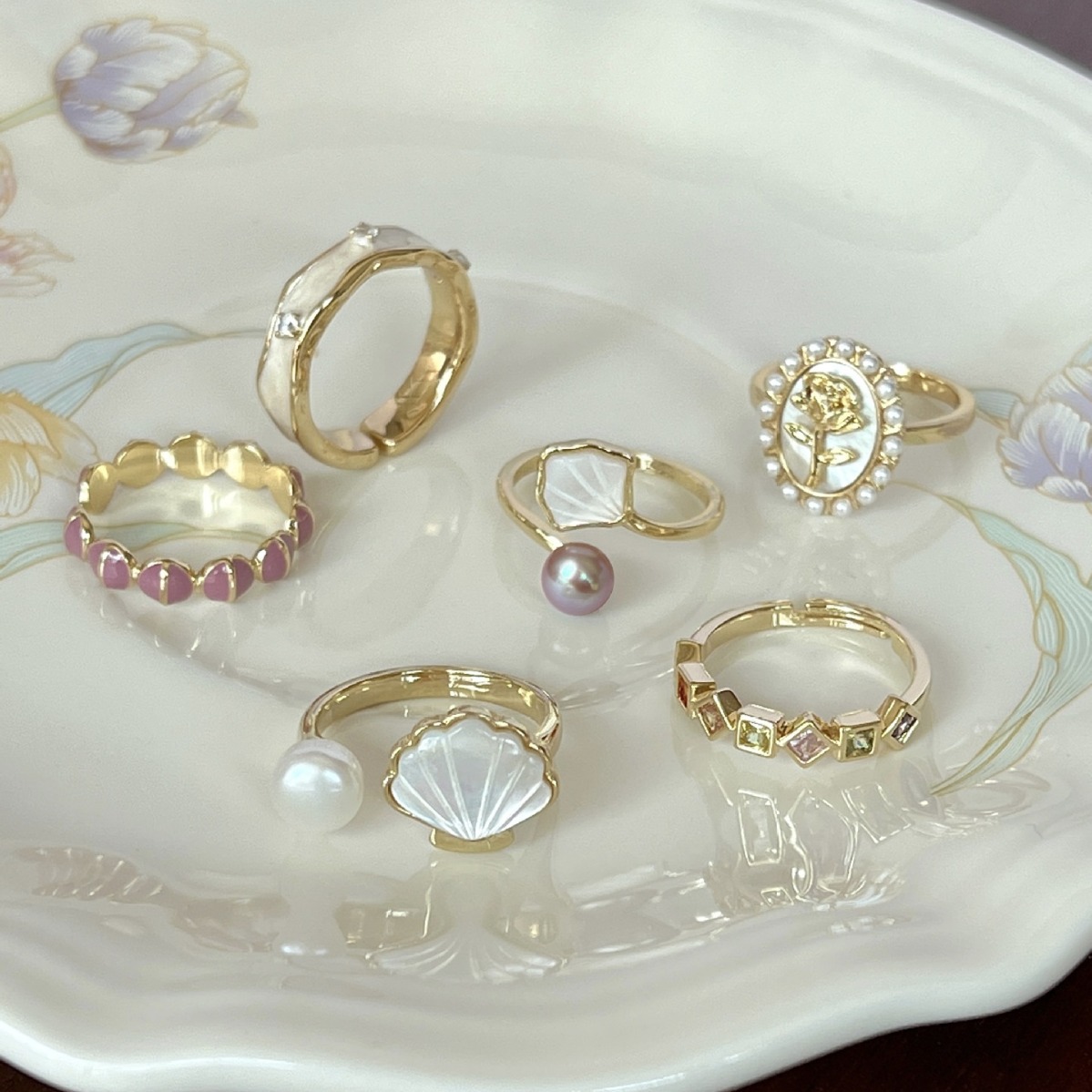 Anello vintage in madreperla per donna regolabile retrò_voghion.com