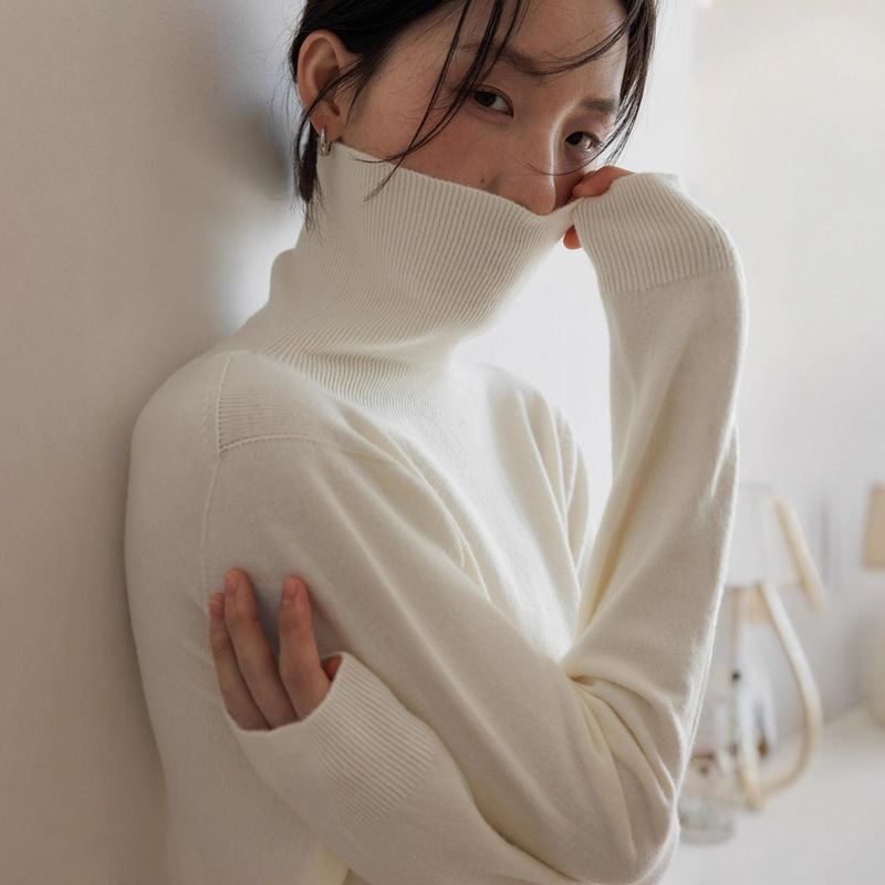 Winter Turtleneck Knitted Sweater for Women 2025 New Velvet Loose Elegant Long-Sleeved Sheep Wool Bottoming Top