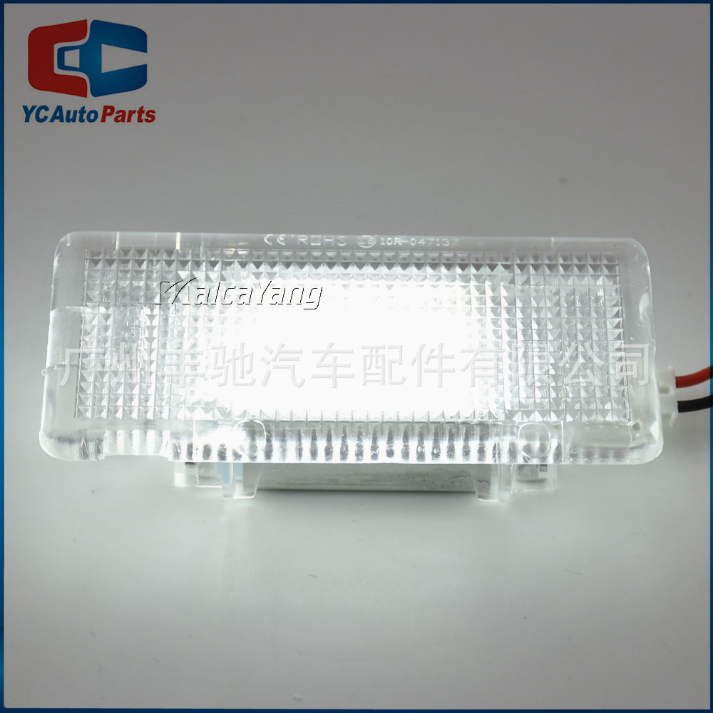 Aplicable a BMW 1 3 5 serie E36 E38 E60 E90 E87 lámpara del maletero lámpara del maletero LED lámpara del maletero