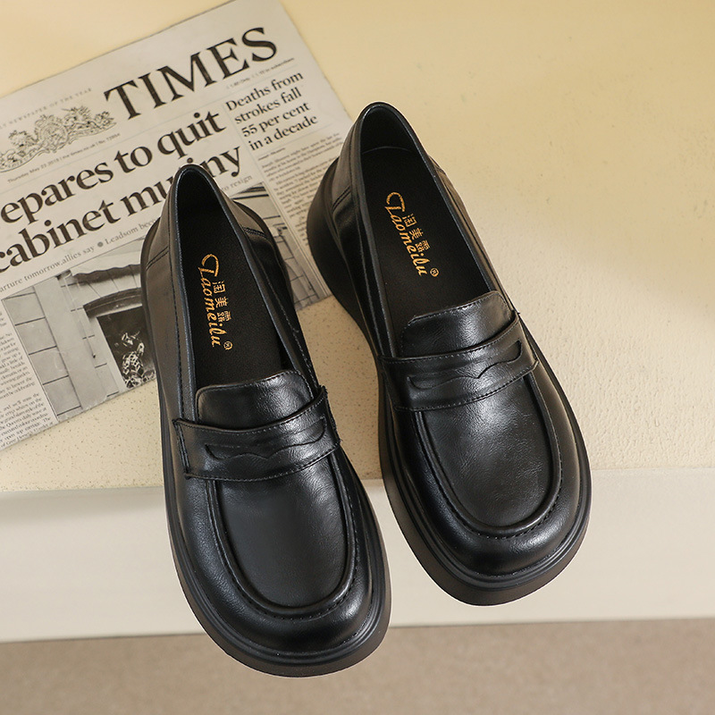 2023 herbst/winter Neue Japanische Kleine Leder Schuhe frauen Neue Britischen Stil Retro Dicke Sohle Lefu Schuhe mit einem Schritt_voghion.com