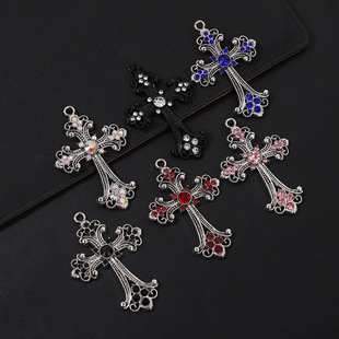 Personalized retro fashion flash diamond alloy rose cross jewelry accessories European and American fashion necklace pendant wholesale