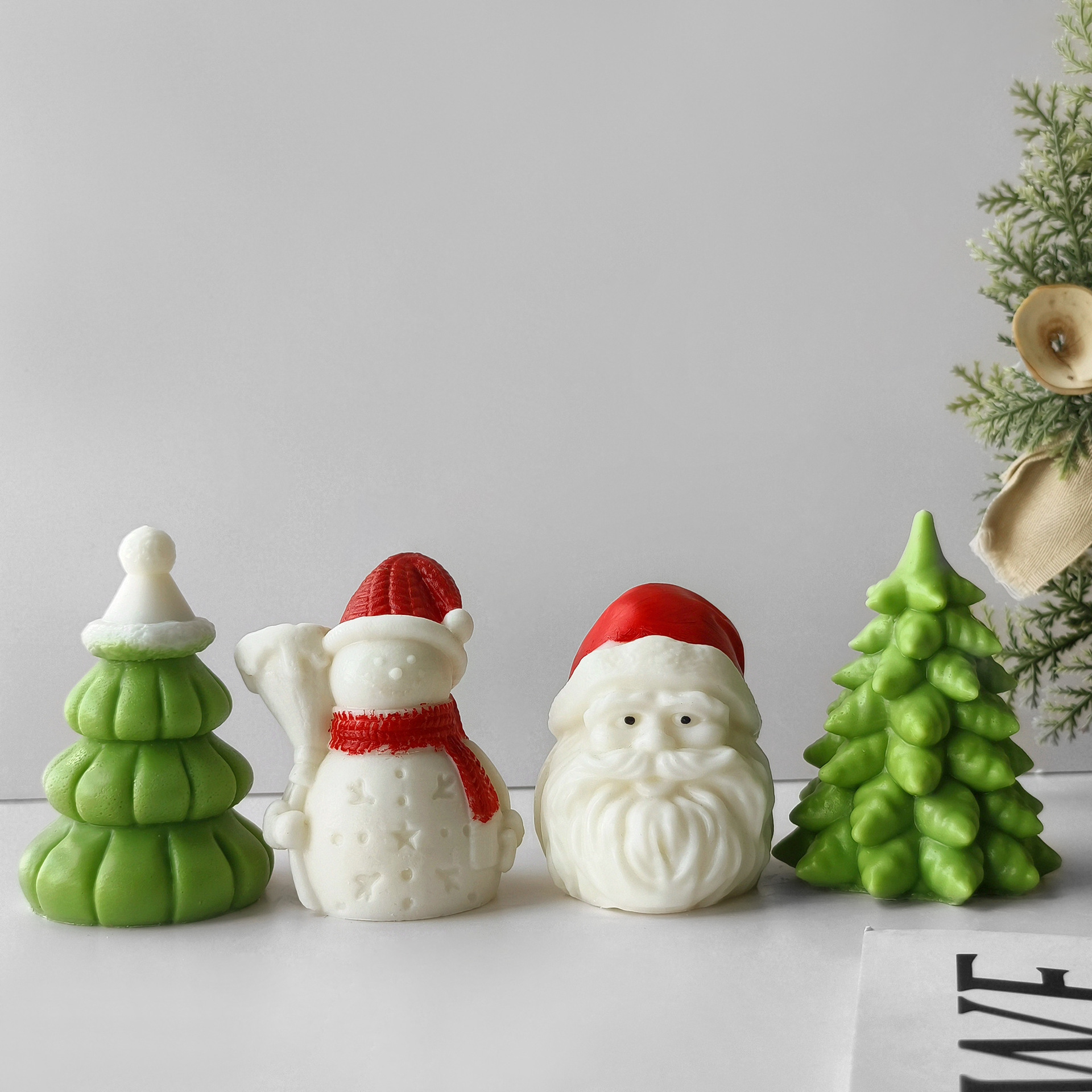 Jiahuimei Santa Claus aromaterapia vela molde de silicona DIY árbol Navidad decoración herramienta abrasiva
