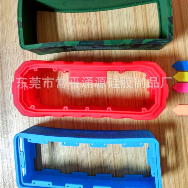 厂家小米音响硅胶套 苹果音箱 半边月形音响配件 音响保护套