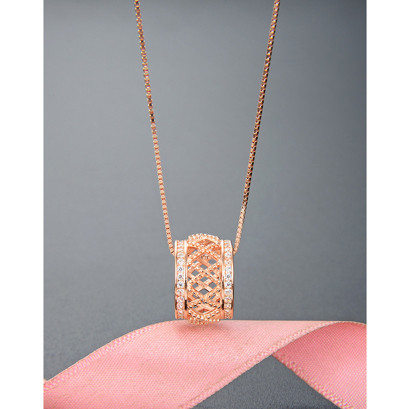 S925 plata esterlina hueco-fuera pequeño collar de la cintura de las mujeres luz lujo nicho diseño collar elegante de alta calidad Cadena de clavícula todo-juego