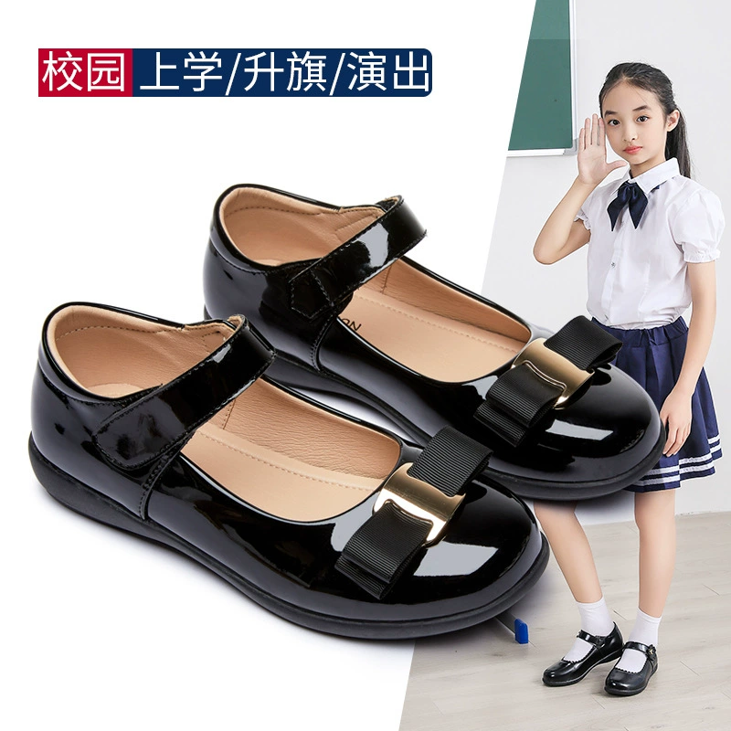 Детские черные кожаные туфли для девочек, школьные туфли, модель 2023 года, новые туфли принцессы, удобные кожаные туфли на липучке