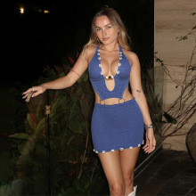 欧美女装2025春季新款针织性感串珠修身包臀挂脖系带镂空连衣裙女