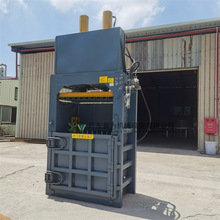 厂家供应 羽绒鸭毛打包机 40吨纺织品服装压缩设备纸箱海绵压包器