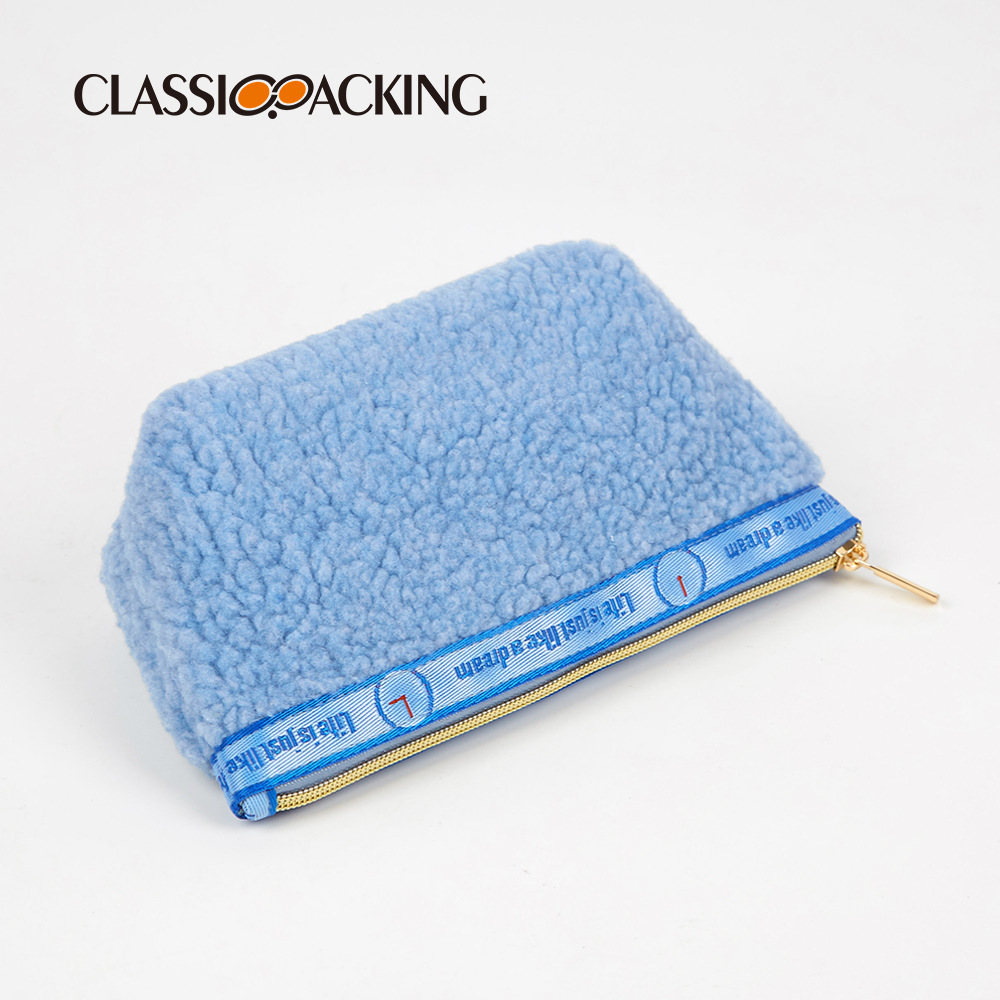 Bolsa de cosméticos de diseño original material de felpa suministros de belleza bolsa de almacenamiento logotipo imprimible bolsa de almacenamiento portátil de viaje