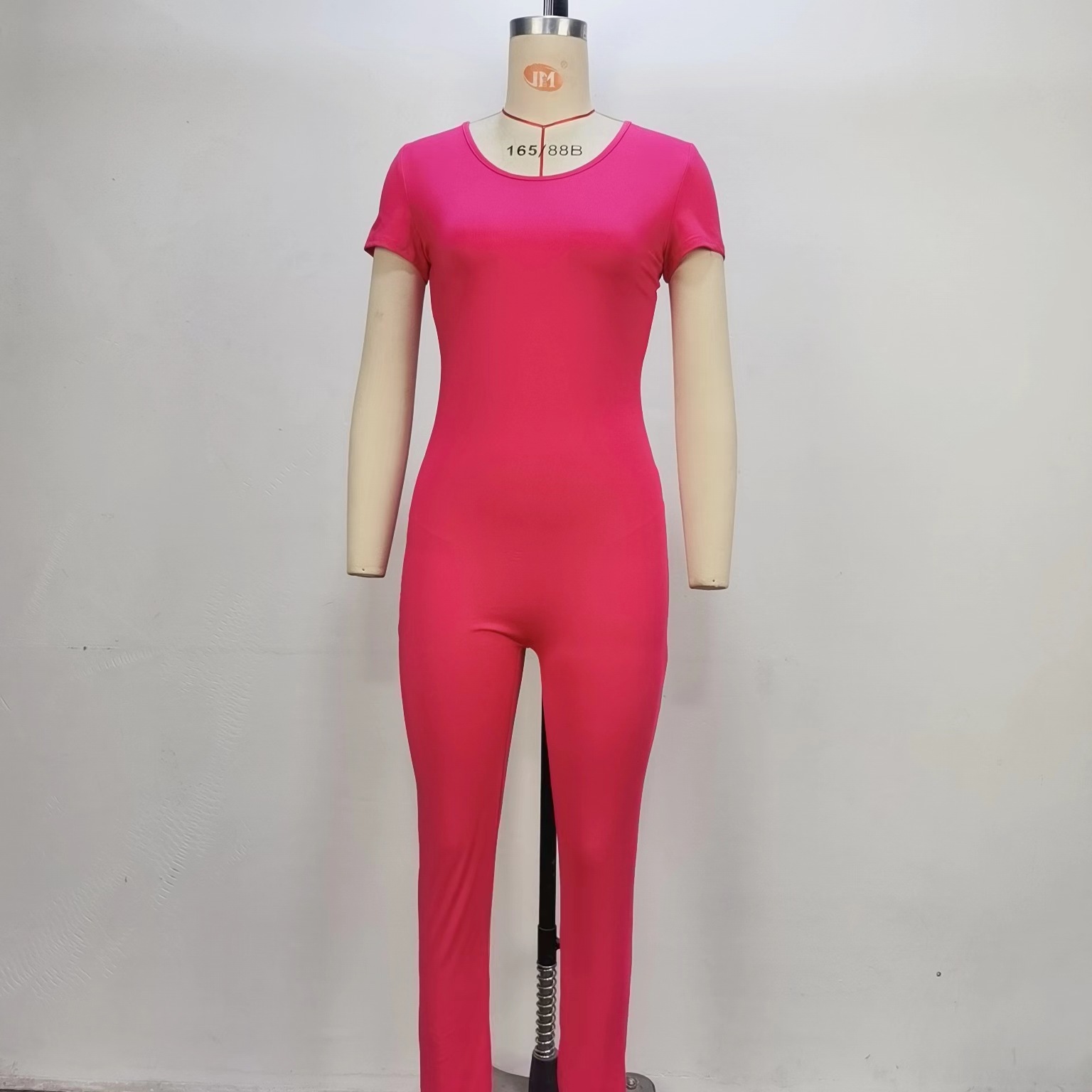 Mono de manga corta de color sólido sin espalda Comercio exterior europeo y americano Amazon 2024 otoño leggings deportivos delgados mujeres al por mayor