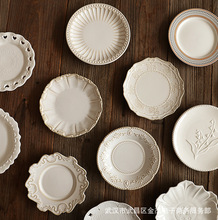 6��С�����մ�С�ԱP��Ʒ�c�ĵ�����ǰ�˱P����һ��ʳƽ�P�¹ǵ�