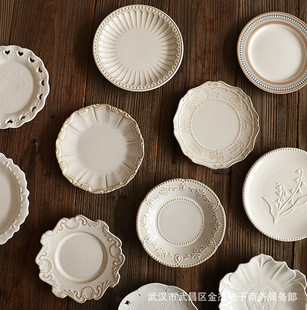 6��С�����մ�С�ԱP��Ʒ�c�ĵ�����ǰ�˱P����һ��ʳƽ�P�¹ǵ�