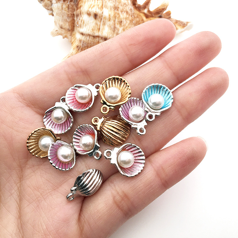 2g Weight Pendant Jewelry Making Type Pearl Inlay Material DIY Jewelry Accessories Classification 1 Piece Quantity Alloy Material Shell Pattern Plating, Inlay Design Beach, Simple Style Style 1 Piece Alloy Pearl Shell Pendant 5