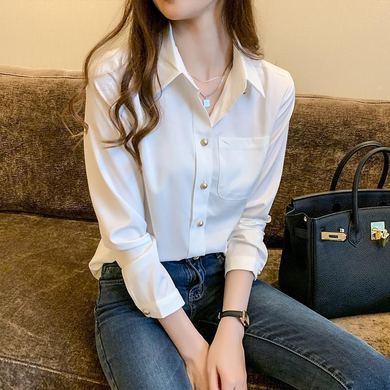 春と秋の新商品のシフォンの白いシャツの女性の長袖のゆったりとした職業服のシャツのデザイン感があります。|undefined