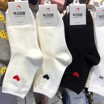 【批发】韩国东大门袜子学院风小清新爱心少女棉袜纯色小坑条中筒