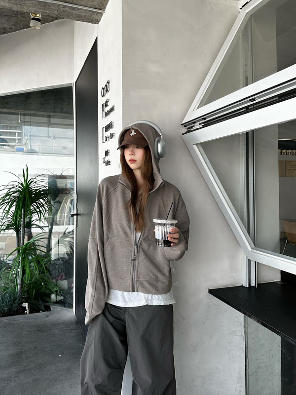 Women's clothing factory Lulu-style scuba/waffle knit sweatshirt for women, full-zip loose short hooded jacket for women Women's clothing factory Lulu-style scuba/waffle knit sweatshirt for women, full-zip loose short hooded jacket for women