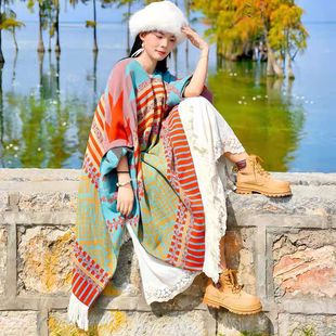 Xinjiang and Xizang Travel Wear Ethnic Style Shawl Yunnan Photo Shoot with Tassel Pullover Warm Knitted Large Cloak