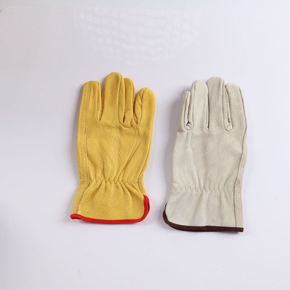 短电焊手套厂家批发牛皮二层隔热耐磨翻毛皮作业劳保防护焊工手套