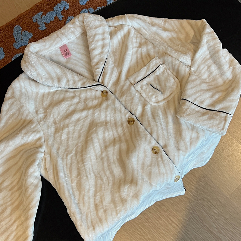 小众设计米白斑马暖绒加厚法兰绒家居服柔软舒适居家睡衣套装秋冬|undefined