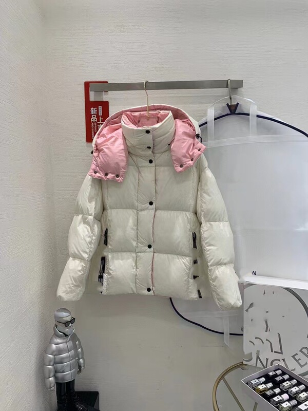 欧货MO家羽绒服短款女2025冬季新款连帽白鸭绒面包服保暖加厚外套|undefined
