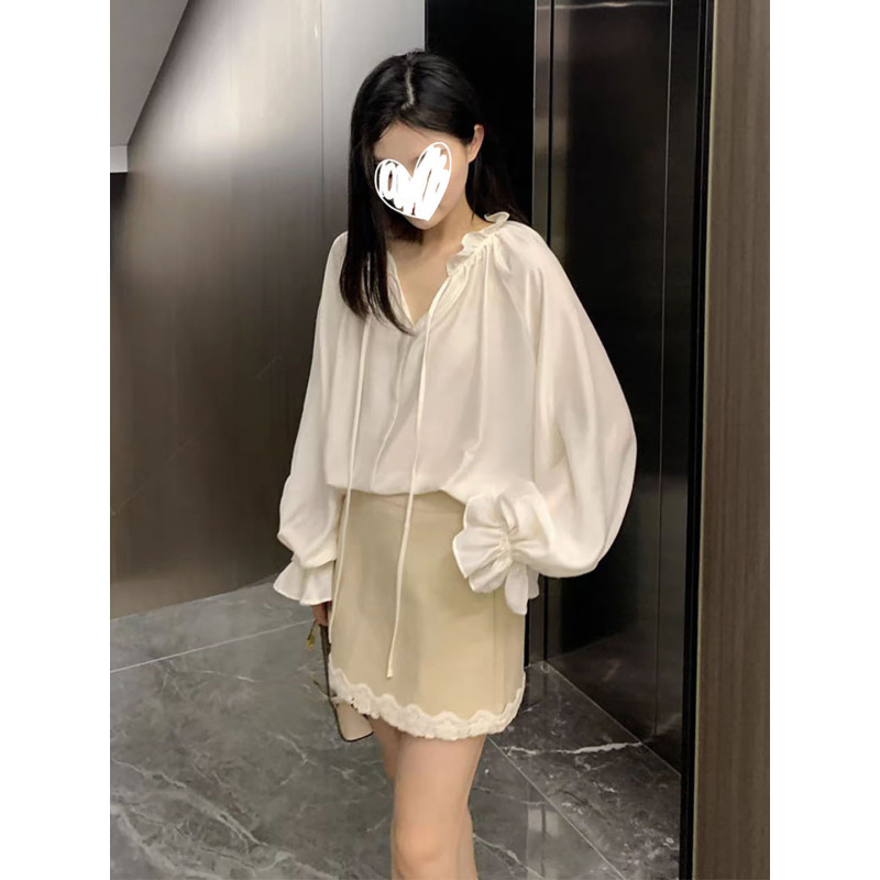法式温柔风蕾丝V领长袖衬衫叠穿花边马甲a字短裙女2025新款三件套|undefined