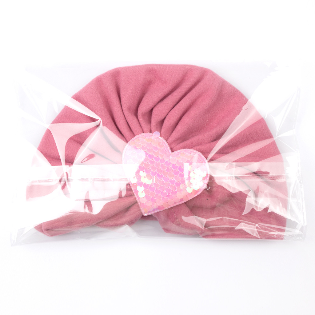 Girl's Simple Style Heart Shape Baby Hat display picture 4