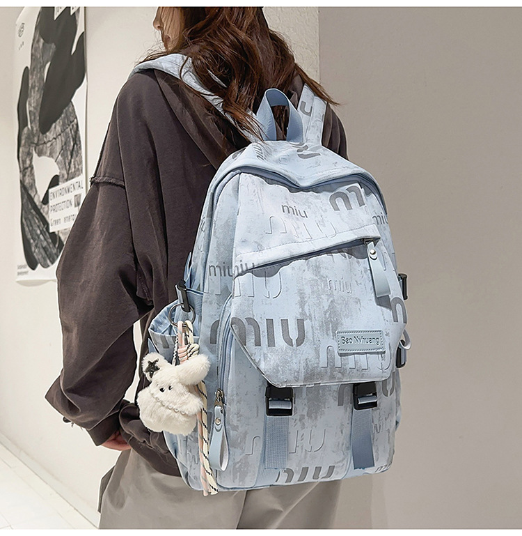 Lightweight Fashionable New Model Backpack 2026 Large Capacity Graffiti Student Backpack Casual Trendy Daily Commute School Bag