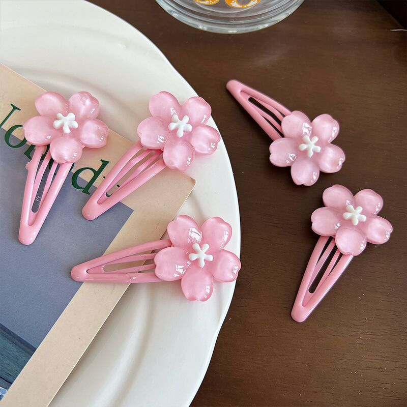 Fermaglio a fiore di ciliegio per donna e bambina rosa delicato_voghion.com