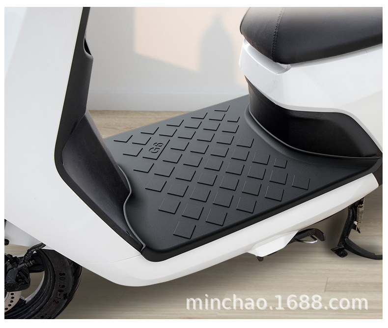 Electric Vehicle Rubber Foot Pads Are Suitable for Mavericks G6 Battery Vehicles, Non-Slip Waterproof Foot Pads, Pedal Pads, Foot Pads