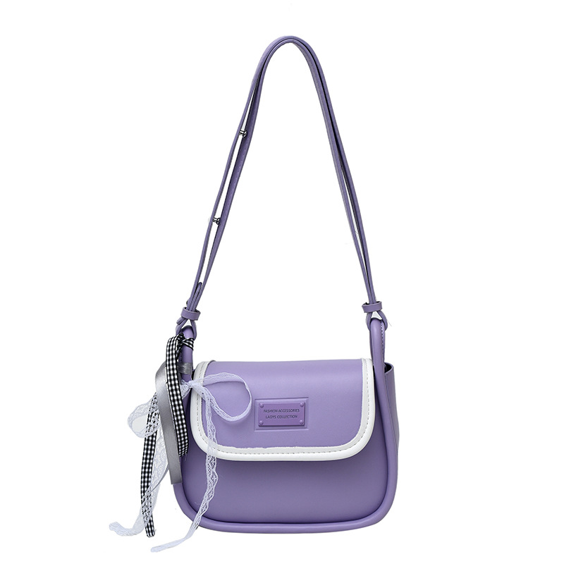 Bolsos de cercanías de nicho de ocio para mujer 2025 nueva primavera y verano bolso de hombro de diseño simple moda bolso de mensajero de todo fósforo