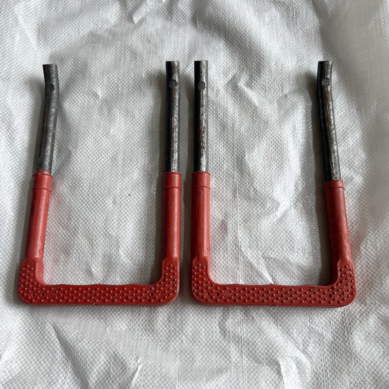 14*150*250塑钢爬梯检查井污水井踏步爬梯井下脚踏步U型塑钢爬梯