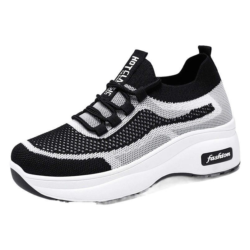 Zapatos de mamá 2024 primavera zapatos de mujer casuales de suela gruesa zapatos de aumento de altura directos de fábrica zapatos transpirables de malla para mujeres