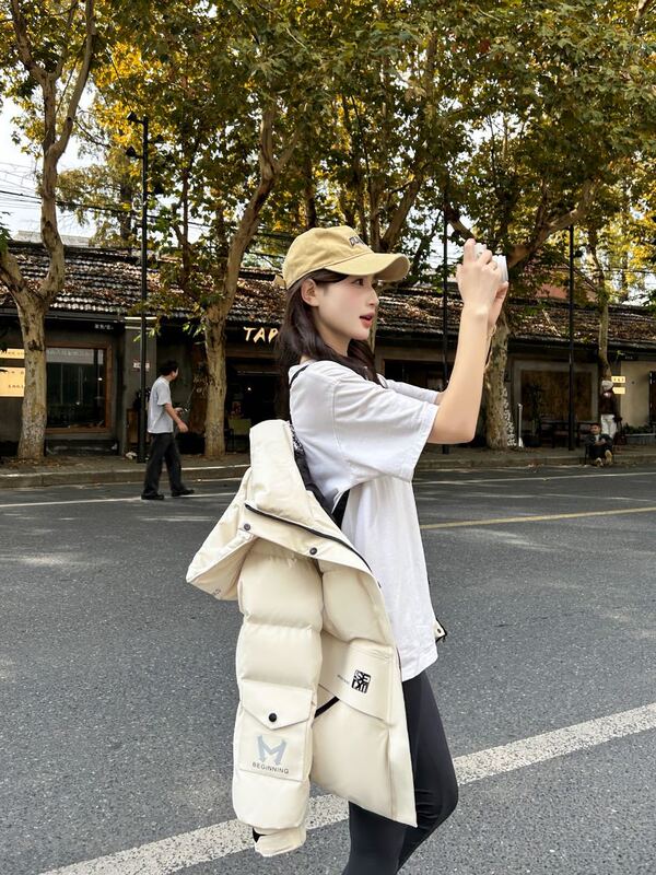 工装鹅绒羽绒服2025年冬新款加厚保暖背带式派克羽绒服外套短款潮|undefined