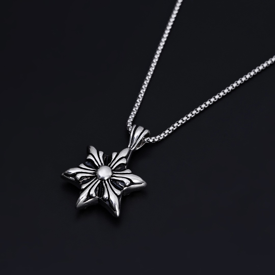 Popular Jewelry Classic Personalized Old Carved Snowflake Six Manged Star Titanium Steel Pendant Necklace_voghion.com