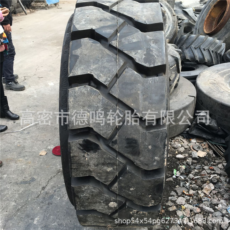 Suministro de maquinaria de construcción de la mina subterránea soporte portador 1425x450-25 mina llena de neumáticos