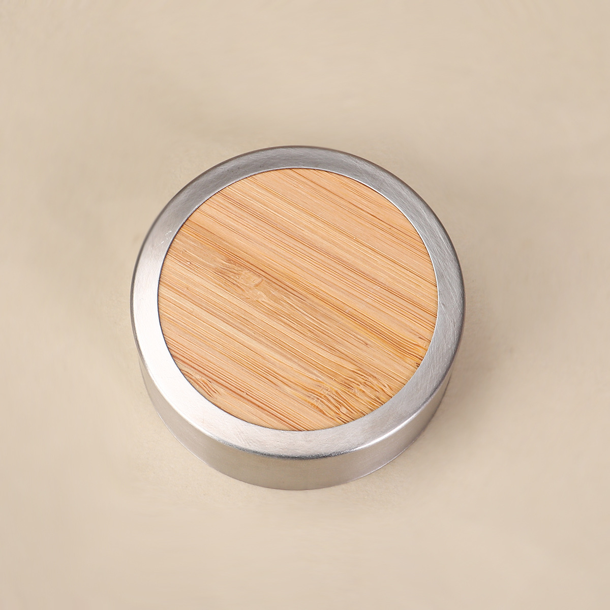 Stainless Steel Thermos Flask With Bamboo Shell For Outdoors_voghion.com