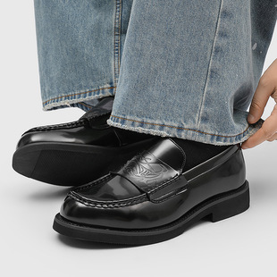 Loafers Embossed Commuter Casual Shoes Trendy Men's and Women's Slip-On Retro British Style Couple Shoes 5106-H