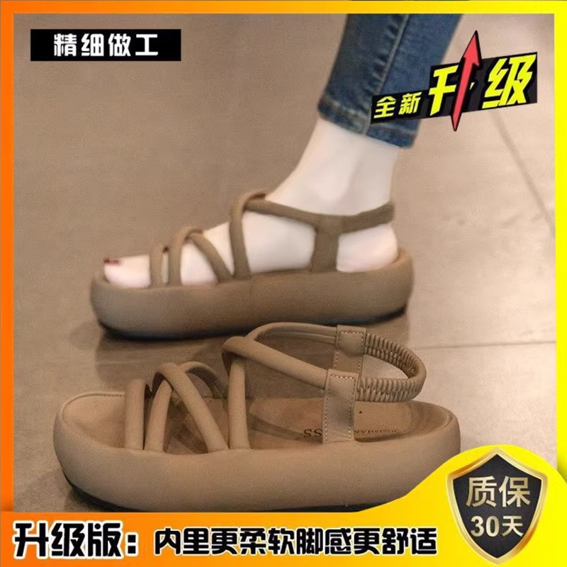 카키색